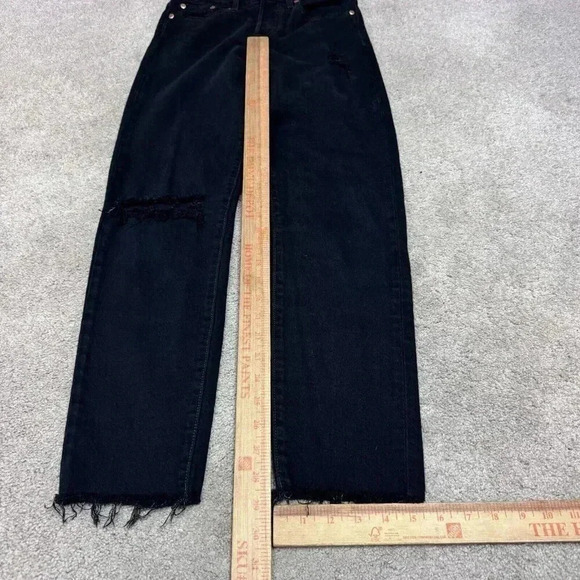 Levi’s Jeans Wedgie Black Distressed Pockets Women’s Size 25 - Picture 3 of 12